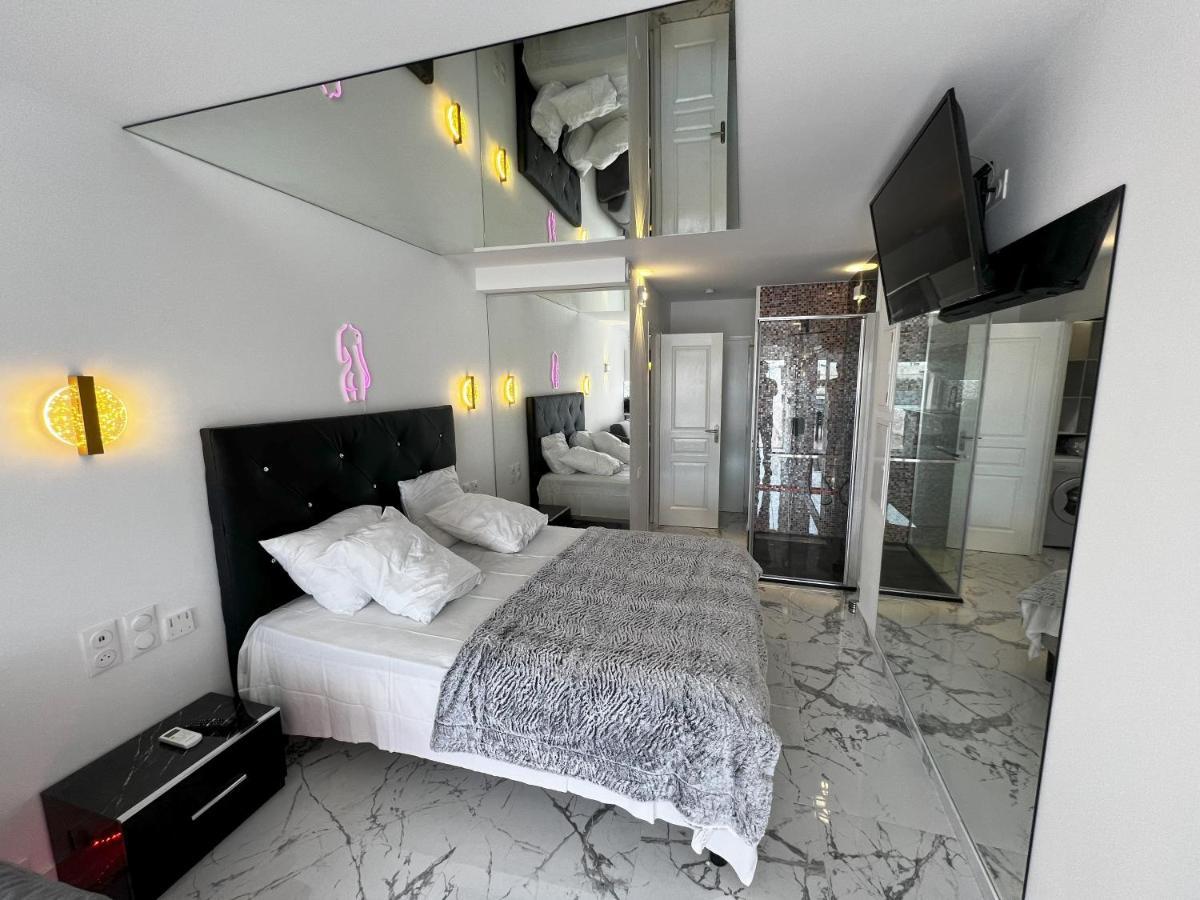 Fetish Studio Agde Ngoại thất bức ảnh