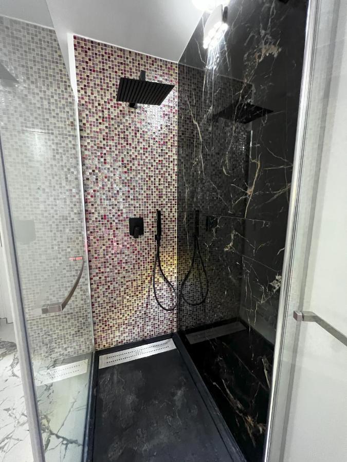 Fetish Studio Agde Ngoại thất bức ảnh